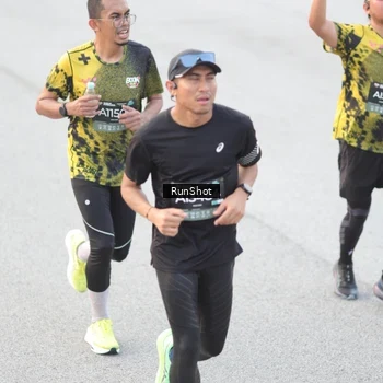 Runner Photo 6812740