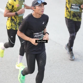 Runner Photo 6812742