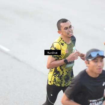 Runner Photo 6812750