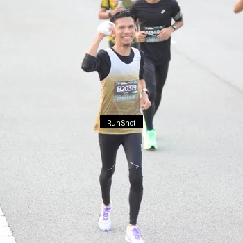 Runner Photo 6812760