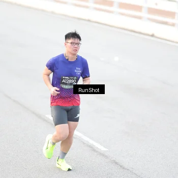 Runner Photo 6812764