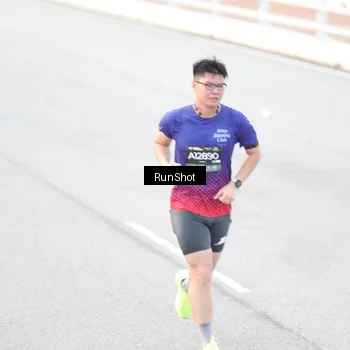 Runner Photo 6812766