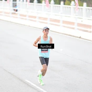 Runner Photo 6812768