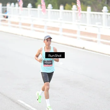 Runner Photo 6812775