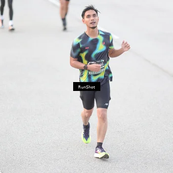 Runner Photo 6812791