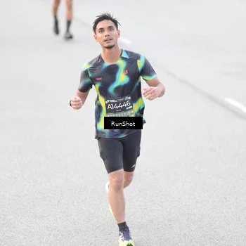Runner Photo 6812796
