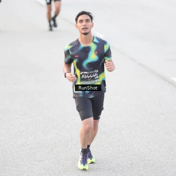 Runner Photo 6812809