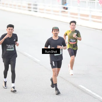 Runner Photo 6812837