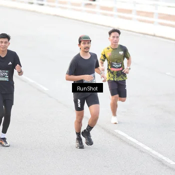 Runner Photo 6812839
