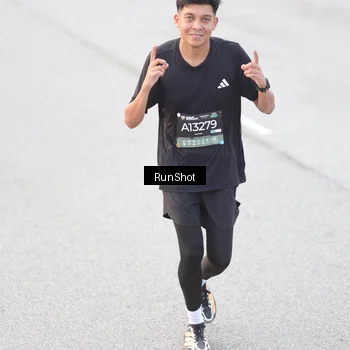 Runner Photo 6812875