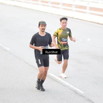 Runner Photo 6812884