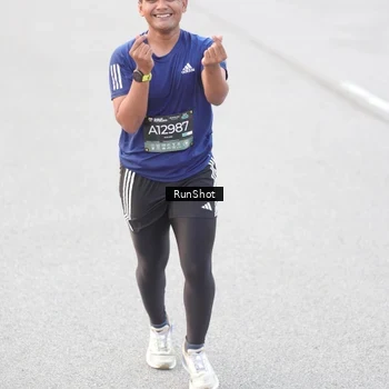 Runner Photo 6812908
