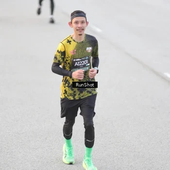 Runner Photo 6812923