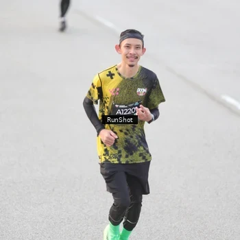 Runner Photo 6812930