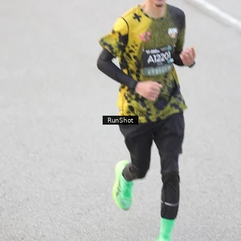 Runner Photo 6812948