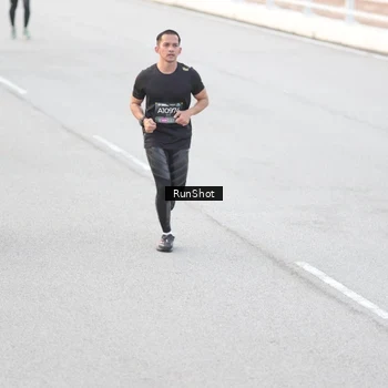 Runner Photo 6812951
