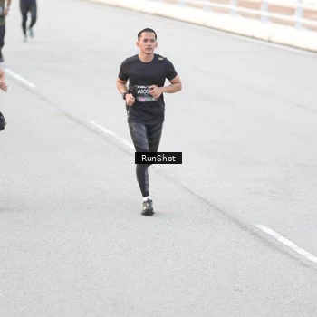 Runner Photo 6812952