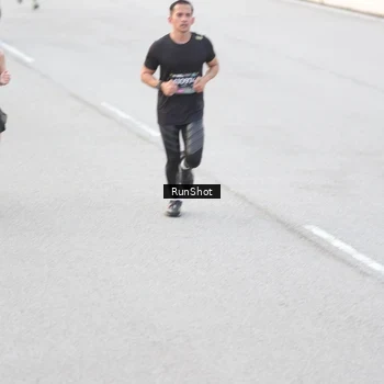 Runner Photo 6812953