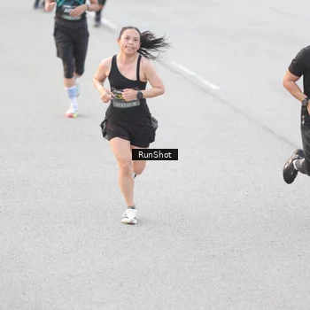 Runner Photo 6812964