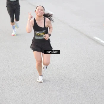 Runner Photo 6812977