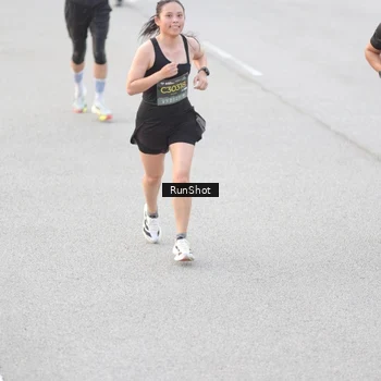 Runner Photo 6812981