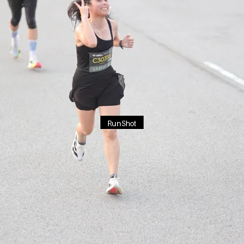 Runner Photo 6812989