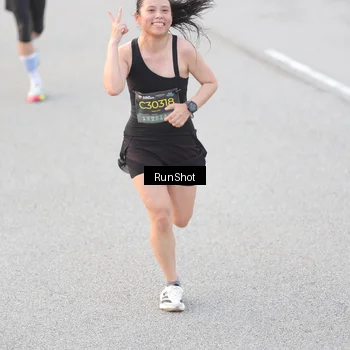 Runner Photo 6812992