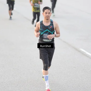 Runner Photo 6813006