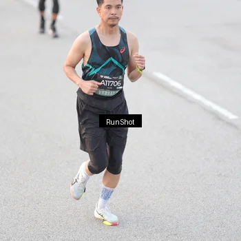 Runner Photo 6813011