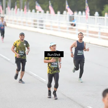 Runner Photo 6813017