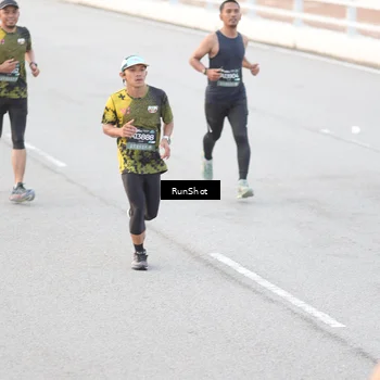 Runner Photo 6813025