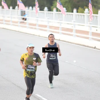 Runner Photo 6813029