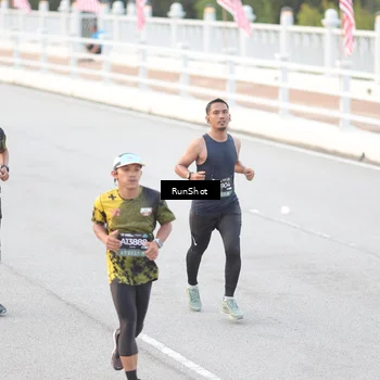 Runner Photo 6813033