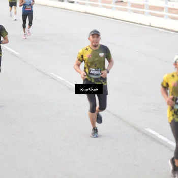 Runner Photo 6813037