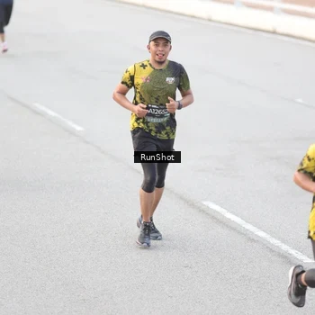 Runner Photo 6813048