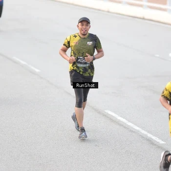 Runner Photo 6813060