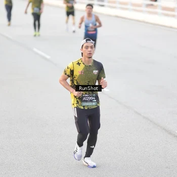 Runner Photo 6813062