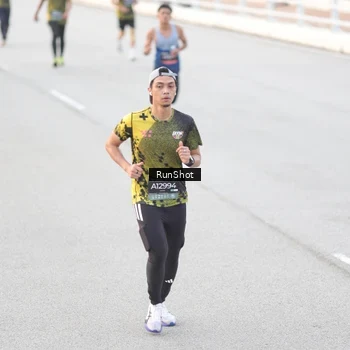 Runner Photo 6813064