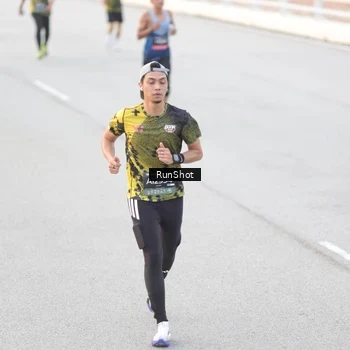 Runner Photo 6813065