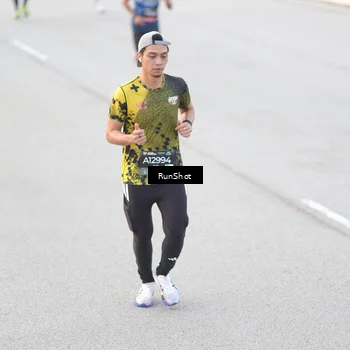 Runner Photo 6813068