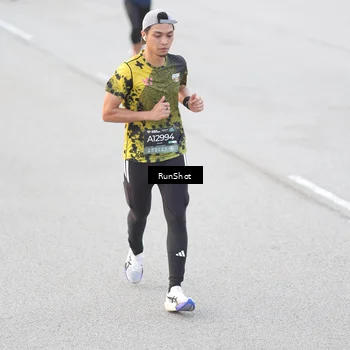 Runner Photo 6813071