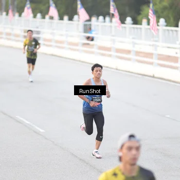 Runner Photo 6813078