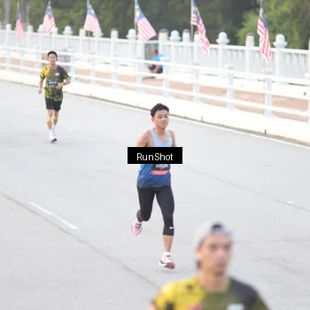 Runner Photo 6813079