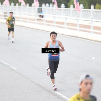 Runner Photo 6813080