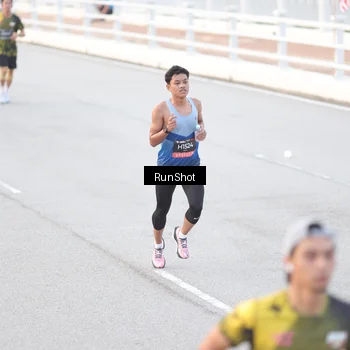 Runner Photo 6813083
