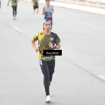 Runner Photo 6813084