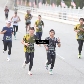 Runner Photo 6813106