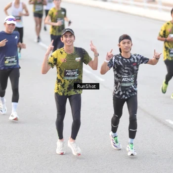 Runner Photo 6813121