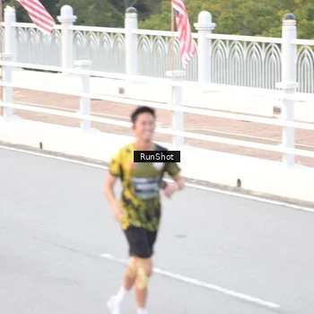 Runner Photo 6813126