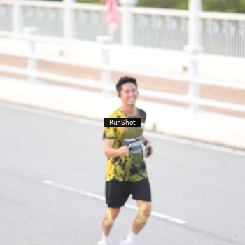 Runner Photo 6813132